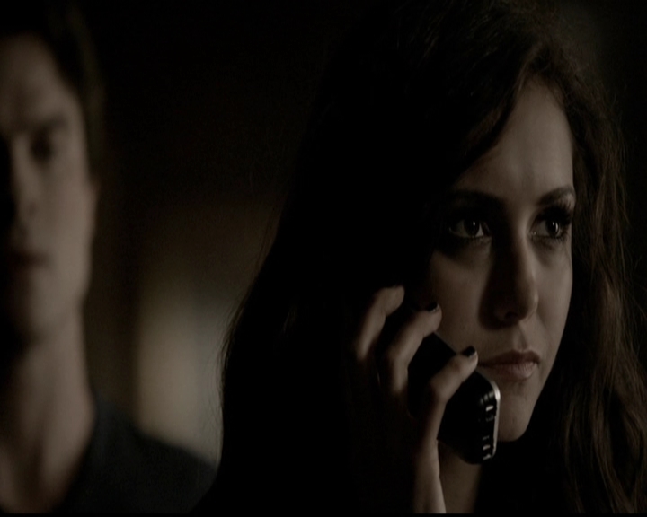 VampireDiariesWorld-dot-org_5x01IKnowWhatYouDidLastSummer0905.jpg