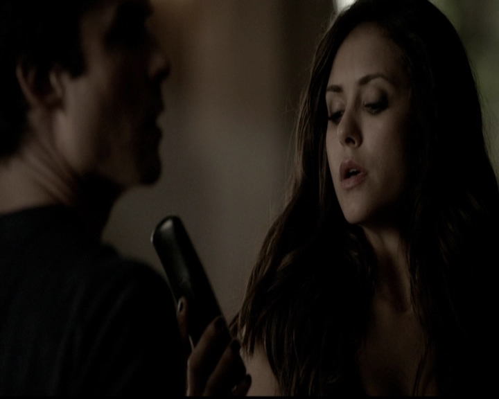 VampireDiariesWorld-dot-org_5x01IKnowWhatYouDidLastSummer0907.jpg