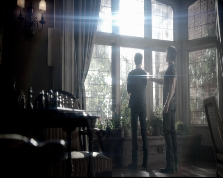 VampireDiariesWorld-dot-org_5x01IKnowWhatYouDidLastSummer0962.jpg