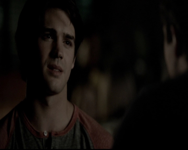 VampireDiariesWorld-dot-org_5x01IKnowWhatYouDidLastSummer1207.jpg