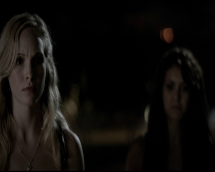 VampireDiariesWorld-dot-org_5x01IKnowWhatYouDidLastSummer1249.jpg