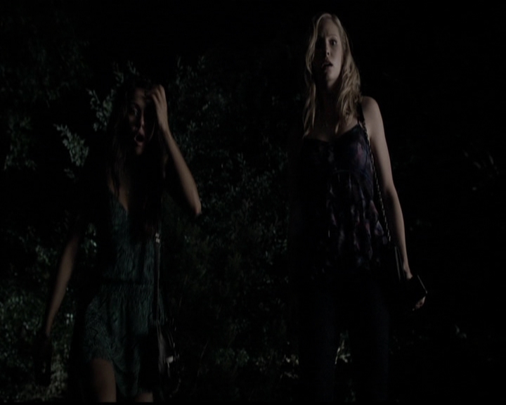 VampireDiariesWorld-dot-org_5x01IKnowWhatYouDidLastSummer1287.jpg