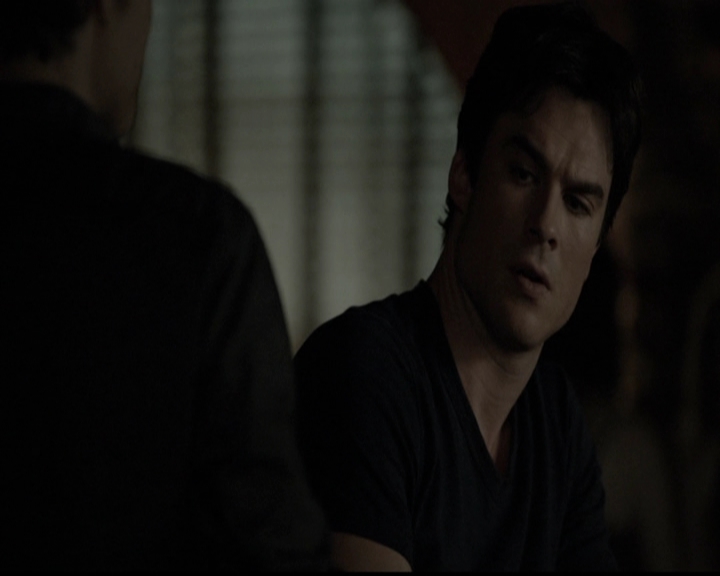 VampireDiariesWorld-dot-org_5x01IKnowWhatYouDidLastSummer1309.jpg