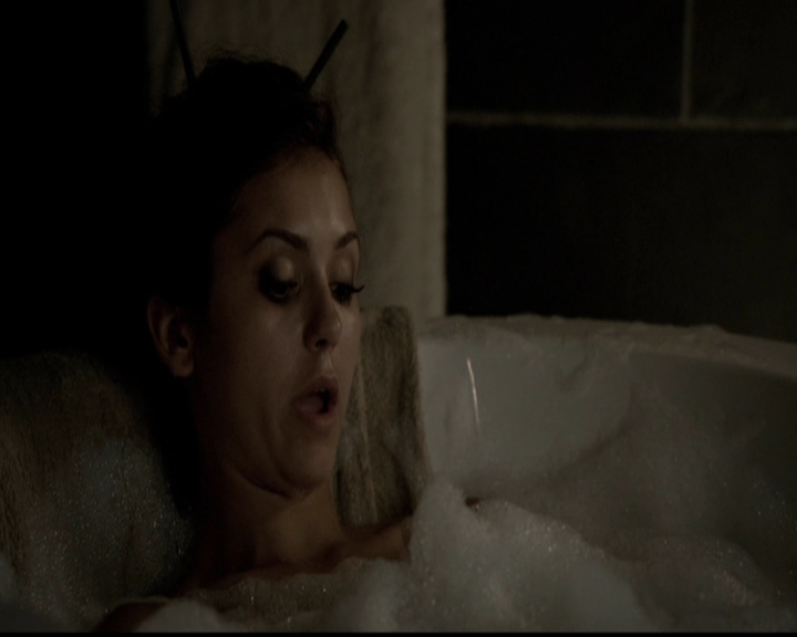 VampireDiariesWorld-dot-org_5x01IKnowWhatYouDidLastSummer1410.jpg