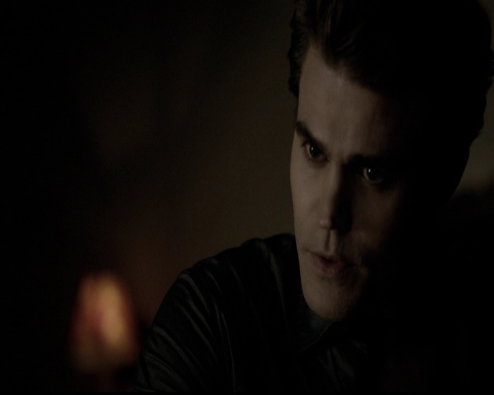 VampireDiariesWorld-dot-org_5x01IKnowWhatYouDidLastSummer1416.jpg