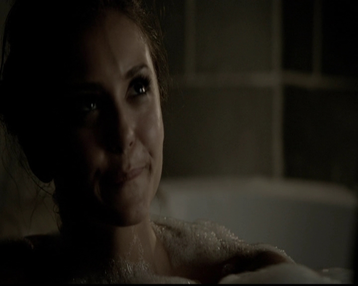 VampireDiariesWorld-dot-org_5x01IKnowWhatYouDidLastSummer1421.jpg