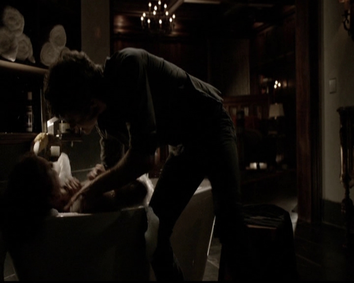 VampireDiariesWorld-dot-org_5x01IKnowWhatYouDidLastSummer1446.jpg