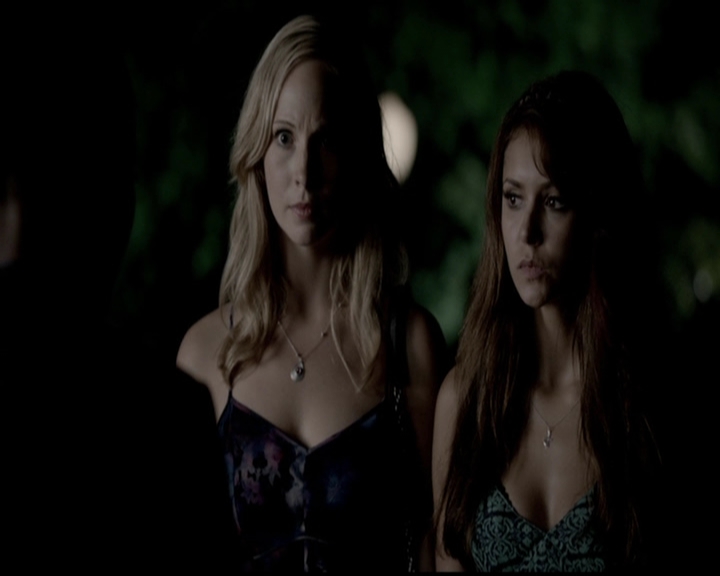 VampireDiariesWorld-dot-org_5x01IKnowWhatYouDidLastSummer1503.jpg