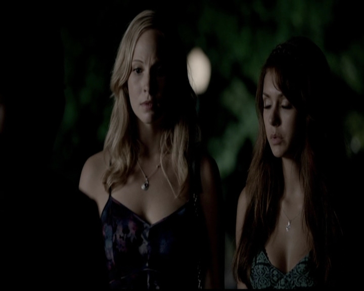 VampireDiariesWorld-dot-org_5x01IKnowWhatYouDidLastSummer1504.jpg