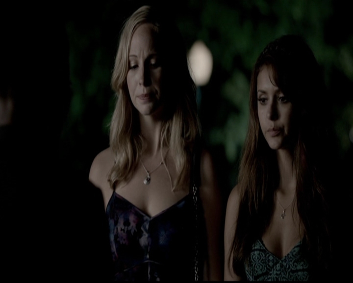 VampireDiariesWorld-dot-org_5x01IKnowWhatYouDidLastSummer1530.jpg