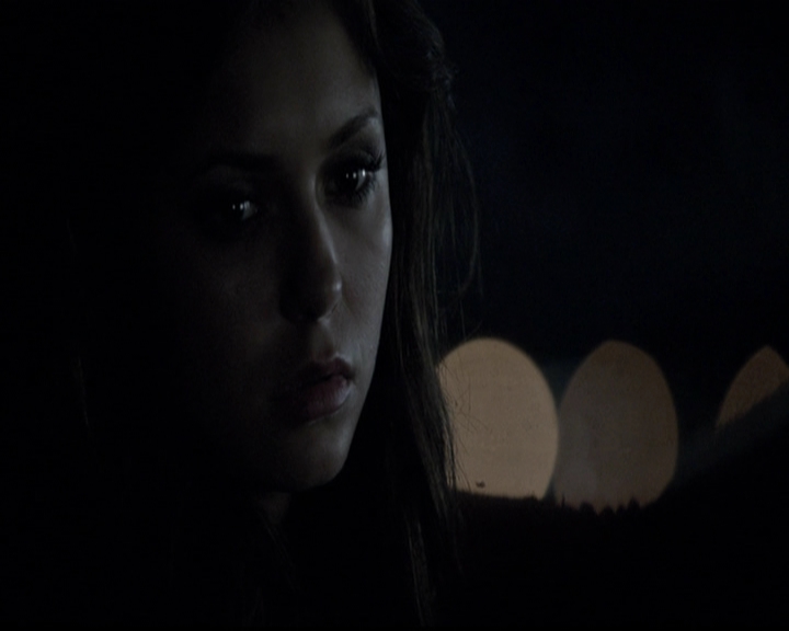 VampireDiariesWorld-dot-org_5x01IKnowWhatYouDidLastSummer1603.jpg