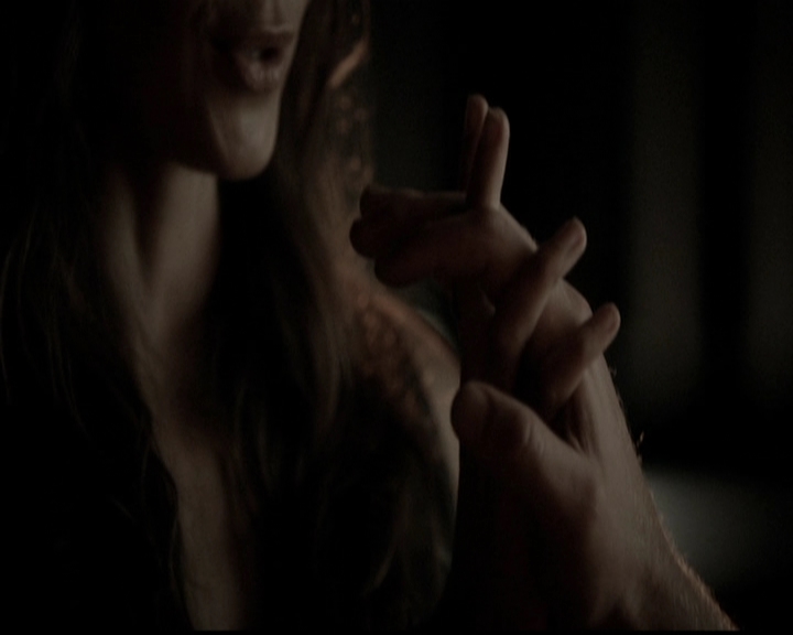 VampireDiariesWorld-dot-org_5x01IKnowWhatYouDidLastSummer1767.jpg VampireDiariesWorld-dot-org_5x01IKnowWhatYouDidLastSummer1767.jpg