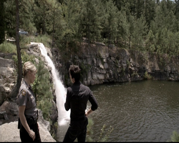 VampireDiariesWorld-dot-org_5x02TrueLies0307.jpg