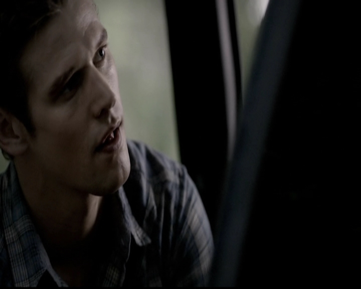 VampireDiariesWorld-dot-org_5x02TrueLies0405.jpg