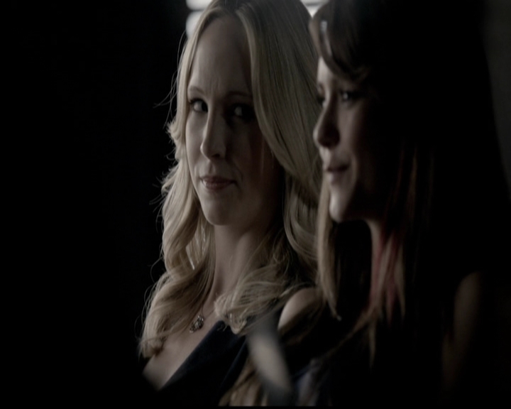 VampireDiariesWorld-dot-org_5x02TrueLies0510.jpg