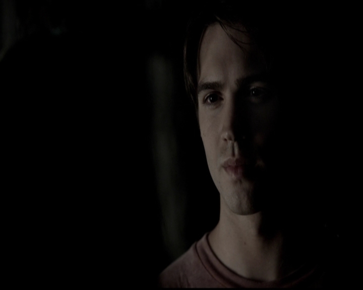 VampireDiariesWorld-dot-org_5x02TrueLies1945.jpg