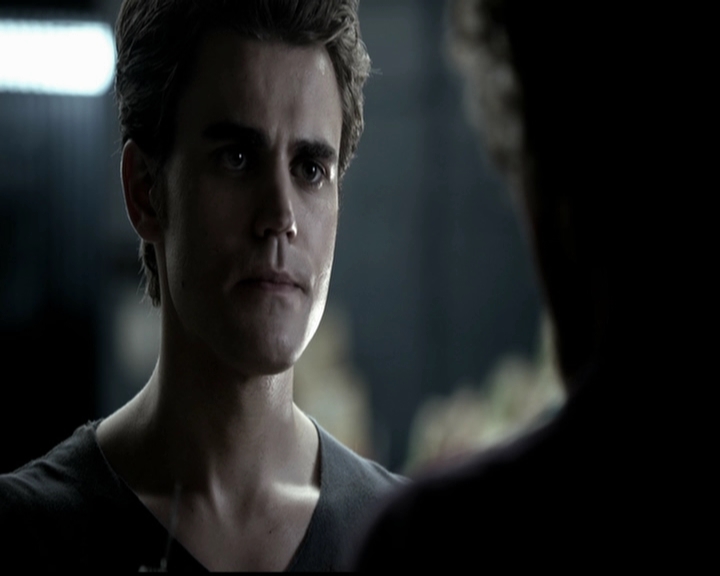 VampireDiariesWorld-dot-org_5x02TrueLies2025.jpg