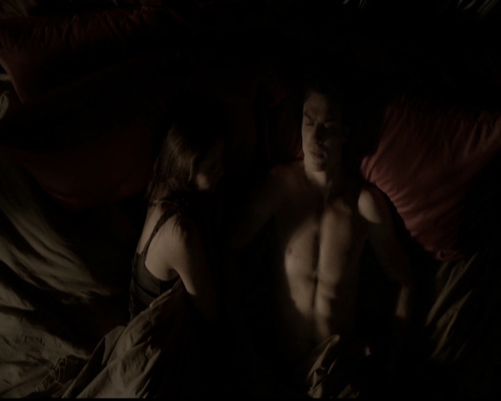 VampireDiariesWorld-dot-org_5x03OriginalSin0099.jpg