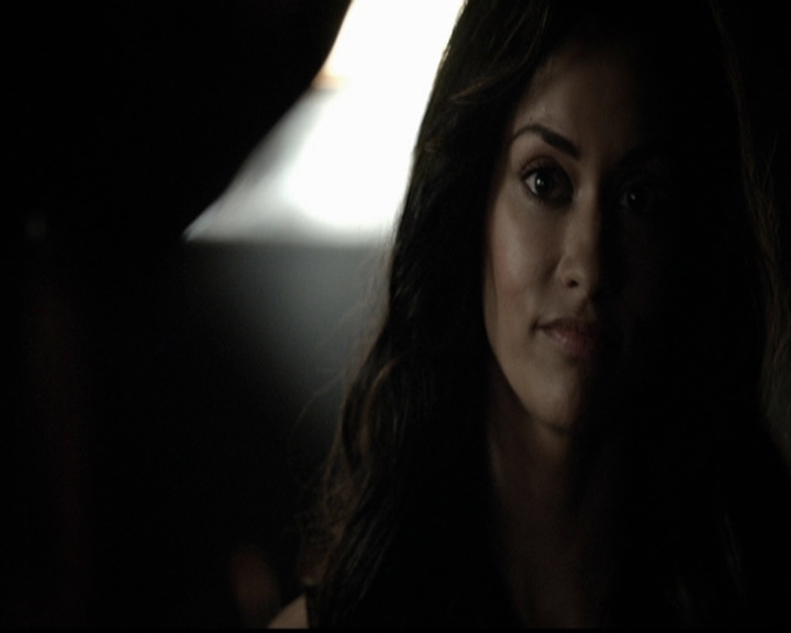 VampireDiariesWorld-dot-org_5x03OriginalSin0360.jpg