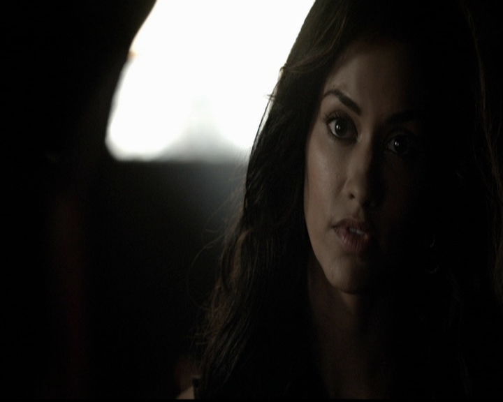 VampireDiariesWorld-dot-org_5x03OriginalSin0368.jpg