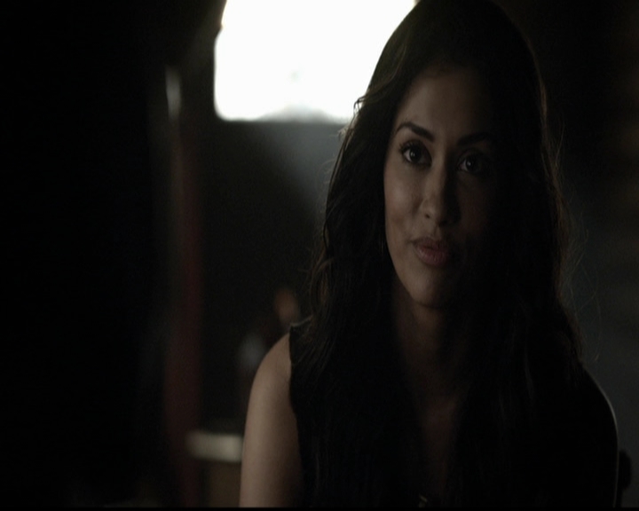 VampireDiariesWorld-dot-org_5x03OriginalSin0392.jpg