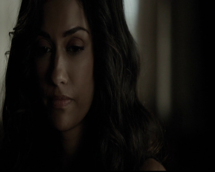 VampireDiariesWorld-dot-org_5x03OriginalSin0445.jpg