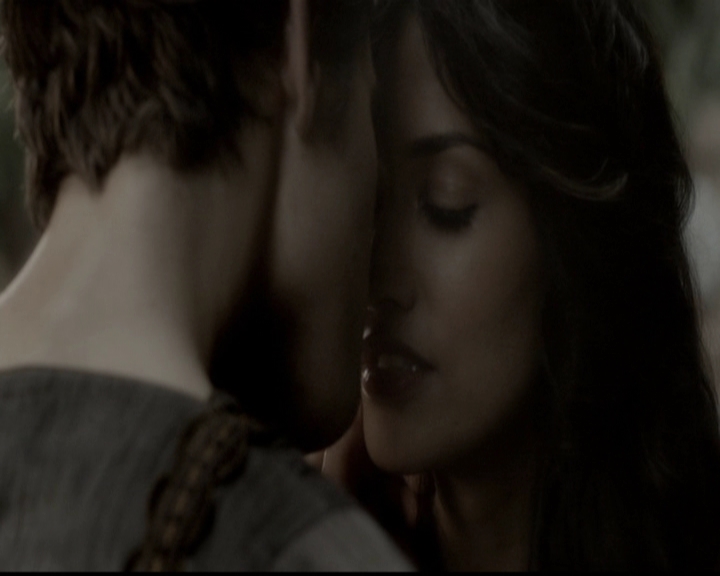 VampireDiariesWorld-dot-org_5x03OriginalSin0467.jpg