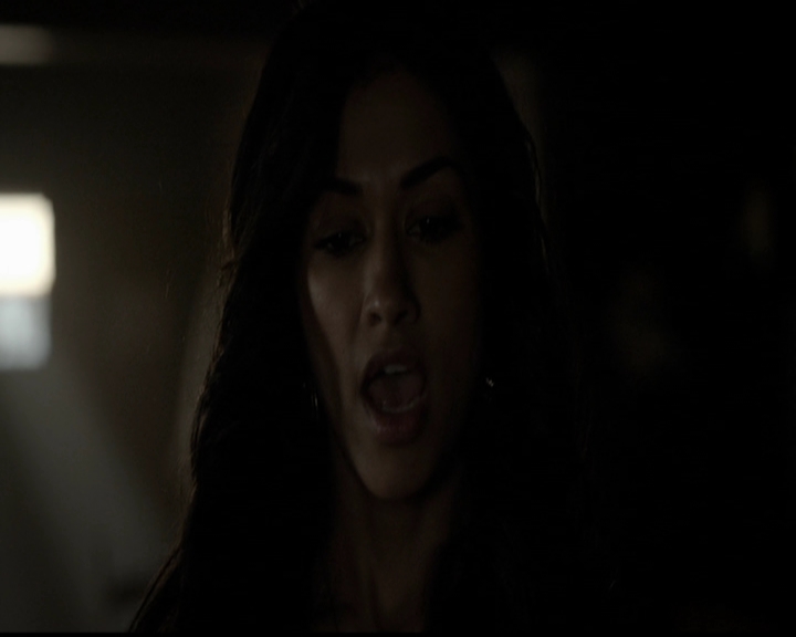 VampireDiariesWorld-dot-org_5x03OriginalSin0517.jpg