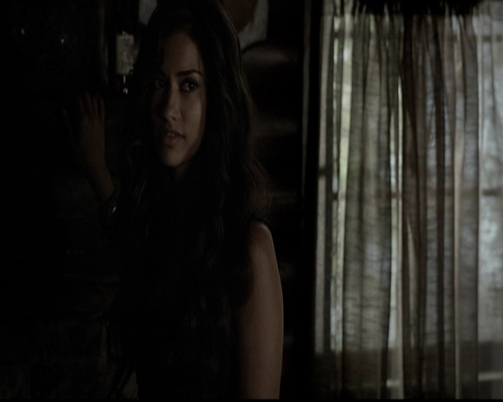 VampireDiariesWorld-dot-org_5x03OriginalSin0532.jpg