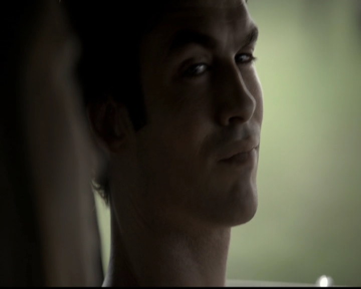 VampireDiariesWorld-dot-org_5x03OriginalSin0645.jpg