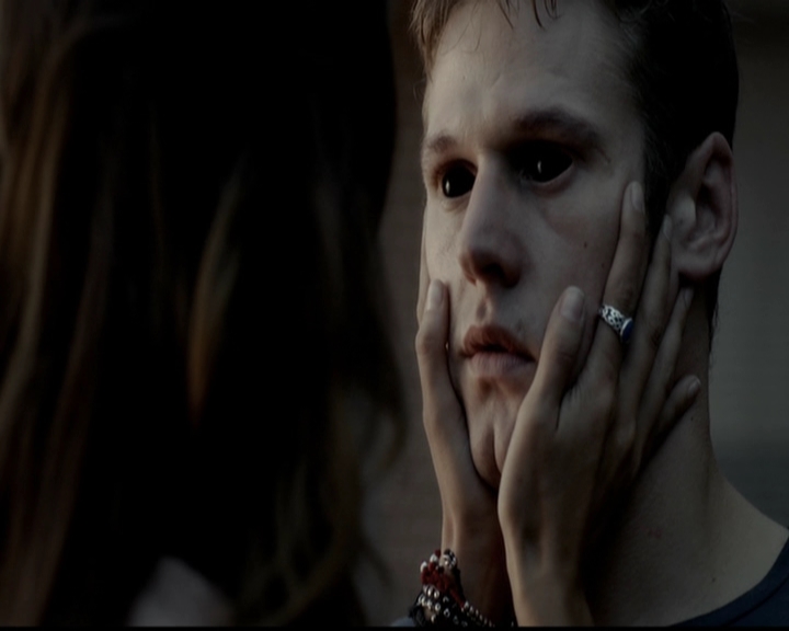 VampireDiariesWorld-dot-org_5x03OriginalSin0695.jpg