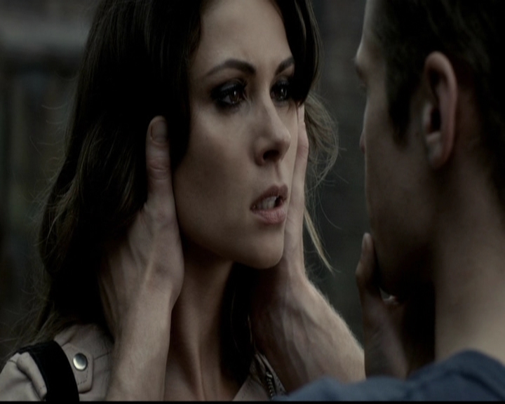 VampireDiariesWorld-dot-org_5x03OriginalSin0738.jpg