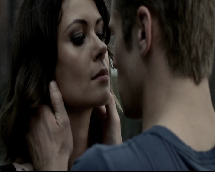 VampireDiariesWorld-dot-org_5x03OriginalSin0744.jpg