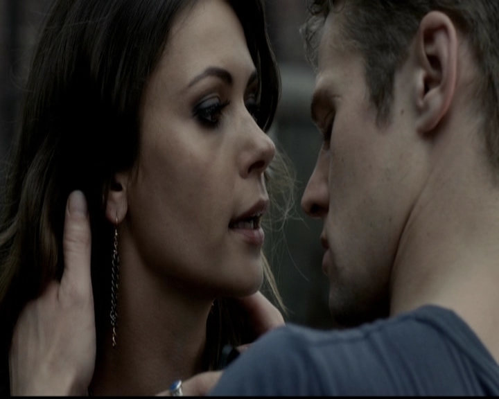 VampireDiariesWorld-dot-org_5x03OriginalSin0752.jpg