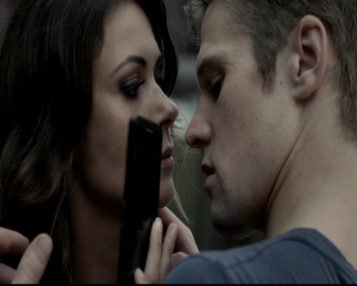 VampireDiariesWorld-dot-org_5x03OriginalSin0753.jpg