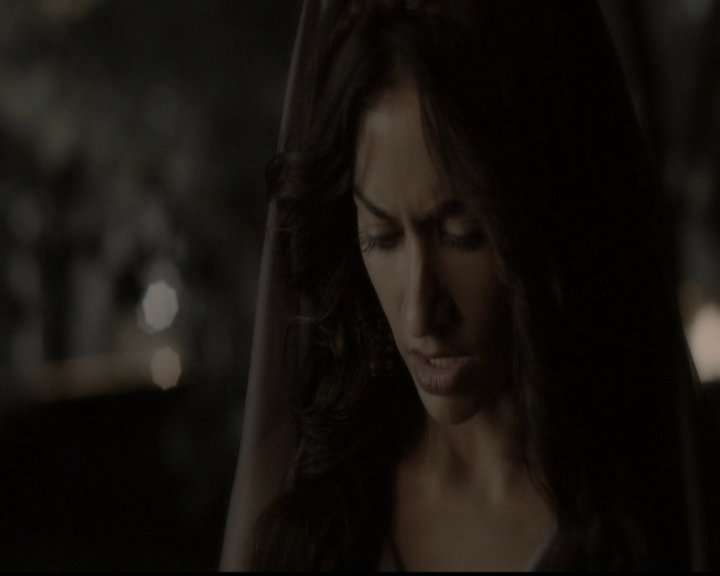 VampireDiariesWorld-dot-org_5x03OriginalSin0850.jpg