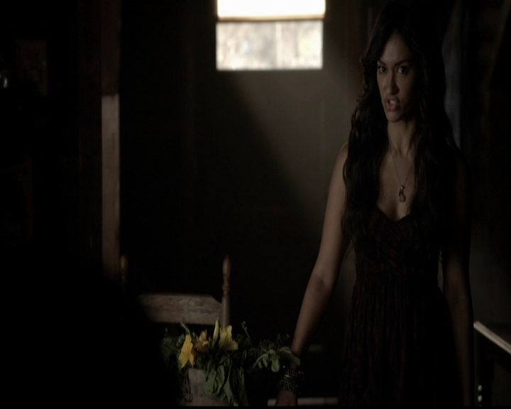 VampireDiariesWorld-dot-org_5x03OriginalSin0861.jpg