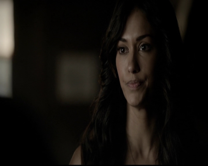 VampireDiariesWorld-dot-org_5x03OriginalSin0883.jpg