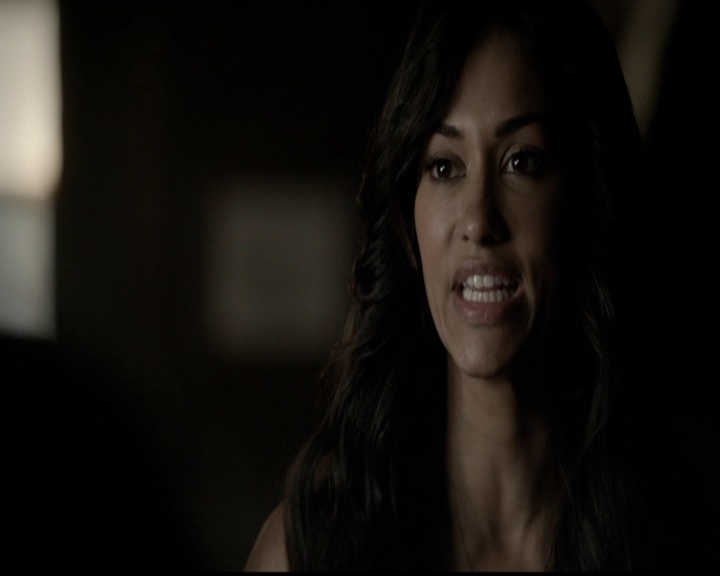 VampireDiariesWorld-dot-org_5x03OriginalSin0884.jpg