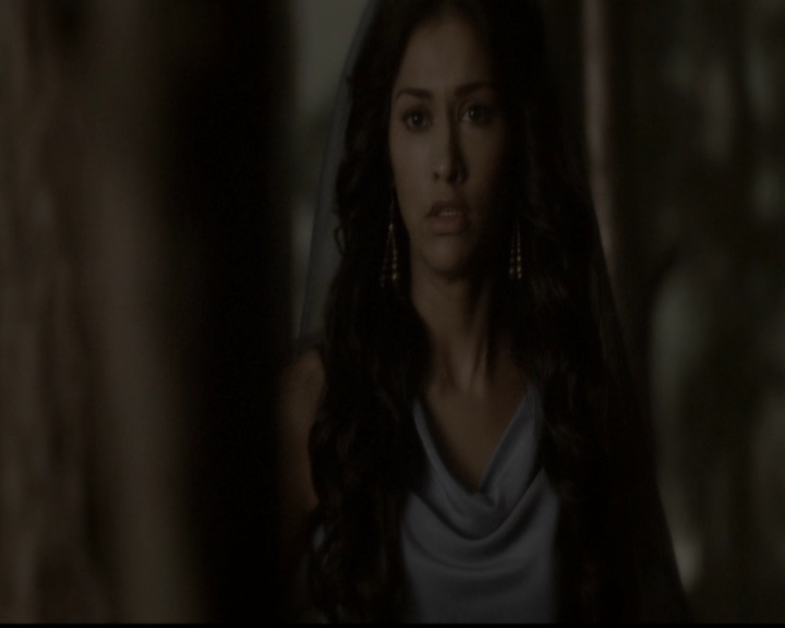 VampireDiariesWorld-dot-org_5x03OriginalSin0898.jpg