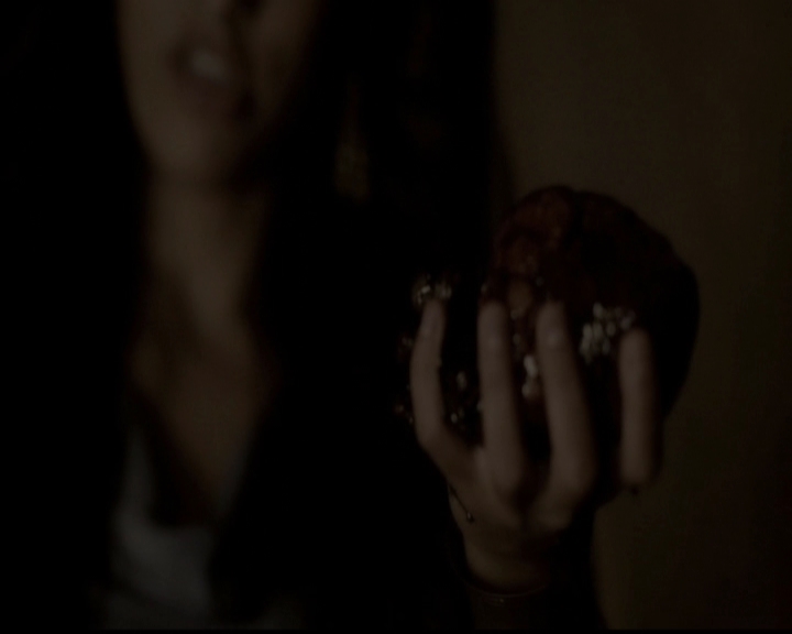 VampireDiariesWorld-dot-org_5x03OriginalSin1273.jpg