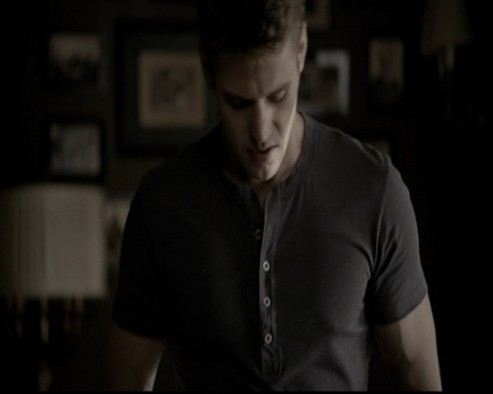 VampireDiariesWorld-dot-org_5x04ForWhomtheBellTolls0390.jpg