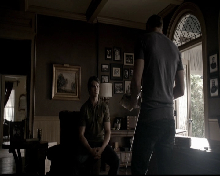 VampireDiariesWorld-dot-org_5x04ForWhomtheBellTolls0394.jpg