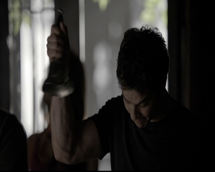 VampireDiariesWorld-dot-org_5x04ForWhomtheBellTolls0592.jpg