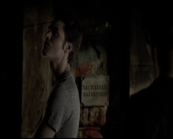 VampireDiariesWorld-dot-org_5x04ForWhomtheBellTolls0596.jpg