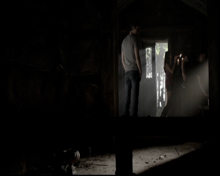 VampireDiariesWorld-dot-org_5x04ForWhomtheBellTolls0610.jpg