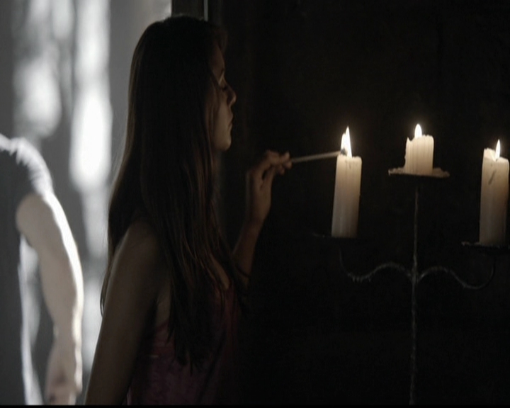 VampireDiariesWorld-dot-org_5x04ForWhomtheBellTolls0615.jpg