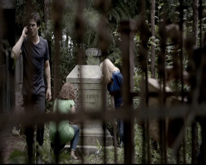 VampireDiariesWorld-dot-org_5x04ForWhomtheBellTolls0687.jpg