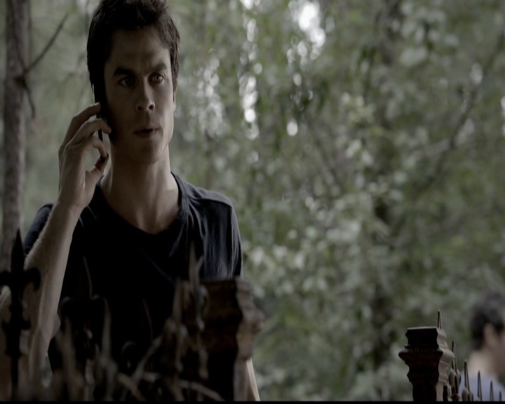 VampireDiariesWorld-dot-org_5x04ForWhomtheBellTolls0699.jpg