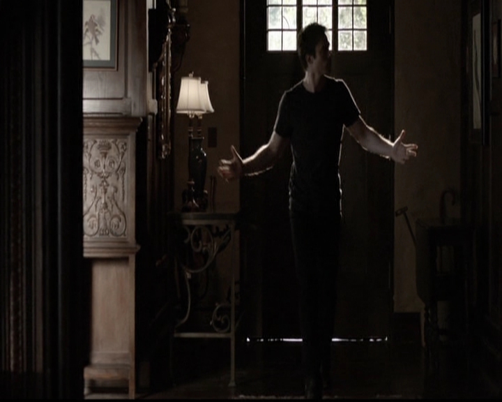 VampireDiariesWorld-dot-org_5x04ForWhomtheBellTolls0999.jpg